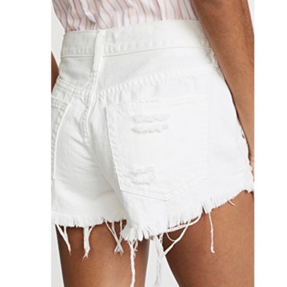 Free people Loving good Vibrations Spring white shorts - Picture 2 of 3